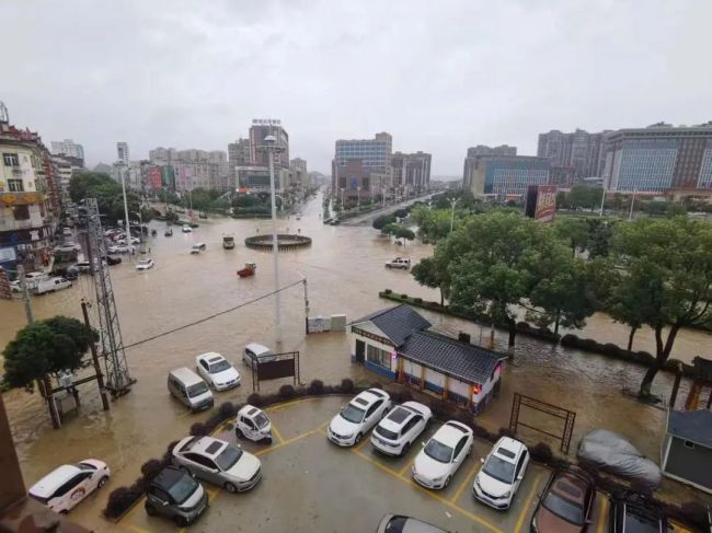 暴雨后的富川縣。譚山泉 攝（修圖）.jpg